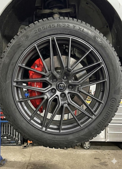 2023+ Range Rover and Range Rover Sport 22" Winter Tire and Wheel Package (Studless Michelin Tires and Braelin Wheels)