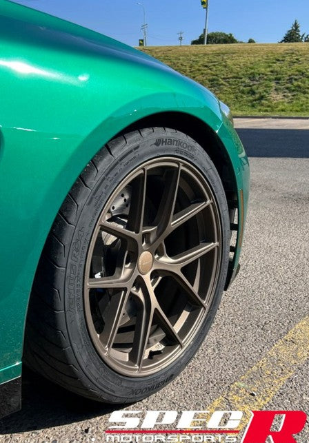 2021+ BMW M4 19" Winter Tire and Wheel Package (Studless Continental Tires and Superspeed Wheels)