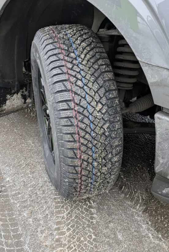 2015+ Ford F150 (WITH Max Trailer Tow Package) 18" Winter Tire and Wheel Package (Studded Continental Tires and Replika Wheels)